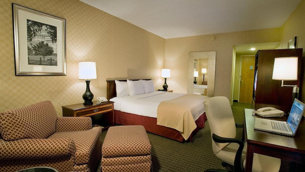 Holiday Inn Washington-Dulles International Airport, An Ihg Hotel Sterling Zewnętrze zdjęcie